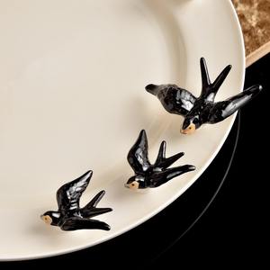 Vaisselle portugaise série 'Swallow', jetable, non toxique, en porcelaine, motif animal, logo personnalisé, plateau de forme créative pour mariage - Product Image 3