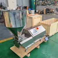 Machine semi-automatique à buse unique de haute précision en acier inoxydable pour le chauffage de cosmétiques, yaourts, beurres, crèmes, pâtes, huiles, miels et shampoings