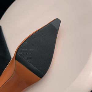 <span class=keywords><strong>Escarpins</strong></span> de <span class=keywords><strong>luxe</strong></span> personnalisés inspirés de Y, à talon conique de 9 cm, noirs, à bout pointu, élégants pour femme, chaussures de bureau à enfiler, autres empeignes, automne/printemps - Product Image 4