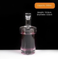 Flacon en verre polyvalent pour l'extérieur, idéal pour les scènes au bord de la piscine, avec bouchon en liège, pour diffuseur et parfum d'ambiance en milieu de complexe hôtelier et lors de fêtes