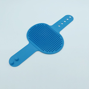 แปรงอาบน้ำสัตว์เลี้ยงสำหรับนวดสุนัข สีเทา ขนแปรงนุ่ม - Product Image 5