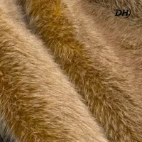 Tissu en fausse fourrure pelucheuse 100 % polyester, bicolore, teint à la pointe, matière douce et chaude pour vêtements d'extérieur d'hiver – Vente en gros