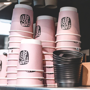 Logo personalizzato stampato eco-friendly monouso a parete doppia parete rosa stagnola oro bevanda calda tazza di <span class=keywords><strong>caffè</strong></span> di carta con coperchio - Product Image 5