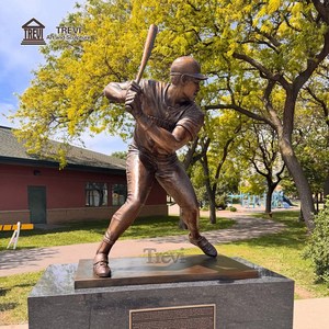 Sculpture de joueur de baseball en bronze grandeur nature, gravée et sculptée, pour utilisation en extérieur, jardin, parc, sport, commémoration des jeunes - Product Image 1