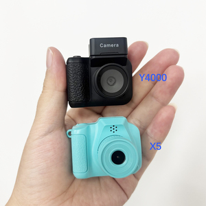 Keychain mini retro máy ảnh 1080P HD Máy ảnh kỹ thuật số với màn hình xách tay Retro du lịch vlog sinh viên Máy quay phim nhỏ nhà máy y4000 - Product Image 1