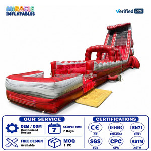 Toboggan aquatique gonflable géant à double piste avec zone de glisse allongée, toboggan aquatique <span class=keywords><strong>rouge</strong></span> marbré avec piscine à éclaboussures pour événements commerciaux - Product Image 1
