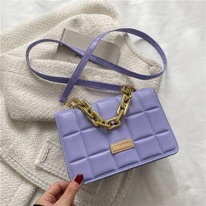 Sac à main en PU Sacs à main à chaîne à carreaux à texture d'indentation populaires pour femmes Sacs à main pour dames et pour femmes - Product Image 5