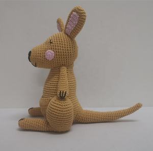 Commerci all'ingrosso Cotone Organico Crochet <span class=keywords><strong>Canguro</strong></span> Farcito Giocattoli 100% Fatti A Mano Amigurumi Giocattoli Per I Bambini - Product Image 3