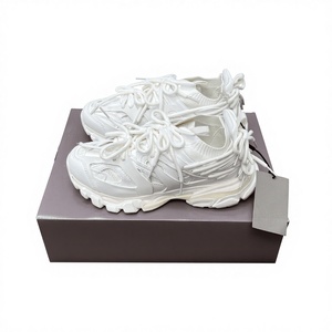 Chaussures de sport en nylon respirant style rétro pour la course et la marche – Nouveauté tendance - Product Image 1