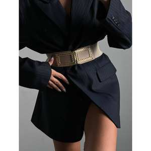 Cinturón elástico para mujer con hebilla dorada en forma de caja, cinturón metálico formal para atuendos elegantes - Product Image 1
