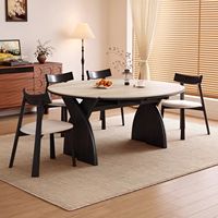 Ensemble table et chaises pliantes de style médiéval avec plateau en bois massif veiné, design rectangulaire compact et réglable