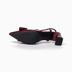 Scarpe da Donna con Tacco a Blocco e Punta Affusolata in Vernice Color Vino, con Fiocco, Personalizzabili OEM ODM, MOQ Basso, per Ufficio e Feste, Vendita all'Ingrosso - Product Image 3