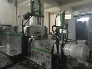 プラスチックHDPE LDPEHDPELDパイプフィルムバッグドリンクボトルブルーオイル燃料ドラムスクラップリサイクル造粒機ライン - Product Image 5