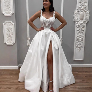 <span class=keywords><strong>Robe</strong></span> <span class=keywords><strong>de</strong></span> <span class=keywords><strong>mariée</strong></span> NDB10248 sans manches, dos nu, traîne, décorations tridimensionnelles, fente latérale, <span class=keywords><strong>robe</strong></span> <span class=keywords><strong>de</strong></span> <span class=keywords><strong>mariée</strong></span> en satin blanc sexy - Product Image 1