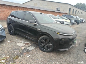 Li Auto L6 Pro <span class=keywords><strong>Smart</strong></span> Refresh 1.5L SUV à autonomie étendue, modèle 2025 d'<span class=keywords><strong>occasion</strong></span>, peinture d'origine, PPF, vente en gros, prêt à l'exportation et à l'expédition - Product Image 1