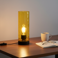 Nouveautés : Lampe de chevet nordique postmoderne simple en verre avec base pour chambre à coucher