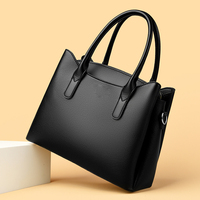 Vente en gros de sacs fourre-tout de luxe avec design simple Personnalité de la mode Prix bas matériau PU personnalisable