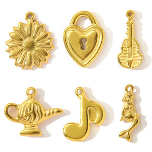 Acier inoxydable <span class=keywords><strong>Cosmos</strong></span> Fleur Pendentifs Violon Lampe Magique Coeur Serrure Sirène DIY Charmes Femmes Bijoux - Product Image 2