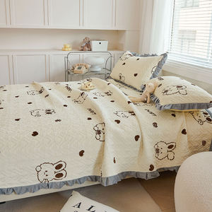 INS Style dessin animé imprimé motif épaissi lait velours matelassé coton draps <span class=keywords><strong>de</strong></span> <span class=keywords><strong>lit</strong></span> king tailles maison dentelle bordé couvre-lits antidérapants - Product Image 2
