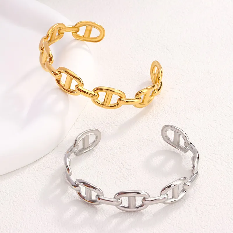 Fashion gold plated Waterproof pig nose chain stainless steel jewelry tarnish free C shape bangle bracelet wholesale