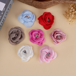 ดอกไม้ประดิษฐ์ผ้า ขนาด 5 ซม. ทรงกลม งานฝีมือสำหรับตกแต่งเสื้อผ้า DIY - Product Image 1