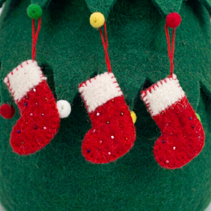 Lot de chaussettes de Noël rouges miniatures en feutre pour enfants, ornements faits à la main à suspendre à l'arbre, ensemble cadeau en gros - Product Image 5