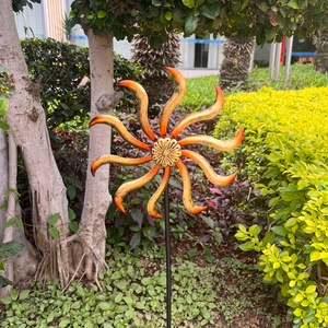 Grand piquet de jardin moderne en métal à double vent avec forme irrégulière pour la décoration de paysage extérieur - Product Image 5