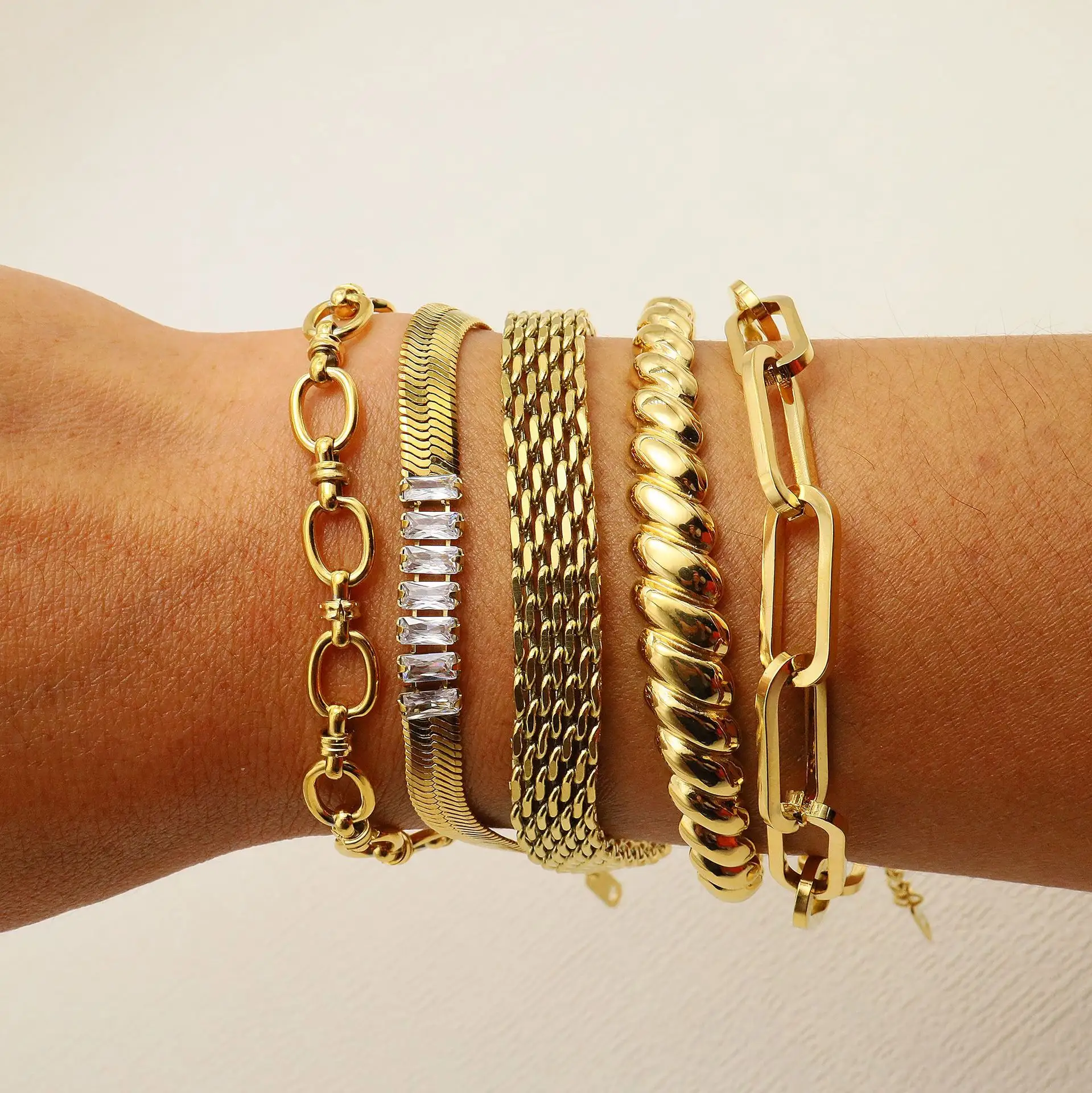 Pulseira grande de aço inoxidável, novo bracelete da moda dourado, banhado a ouro, robusto, corrente oval, 2023