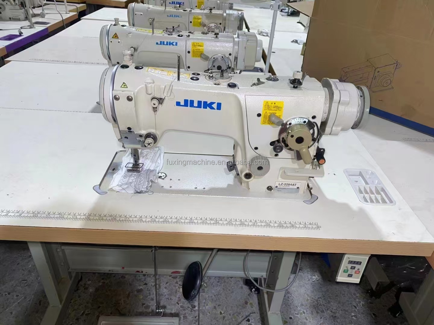 中古 Jukis DLU-5490N-7 自動糸切り電子工業用ミシン