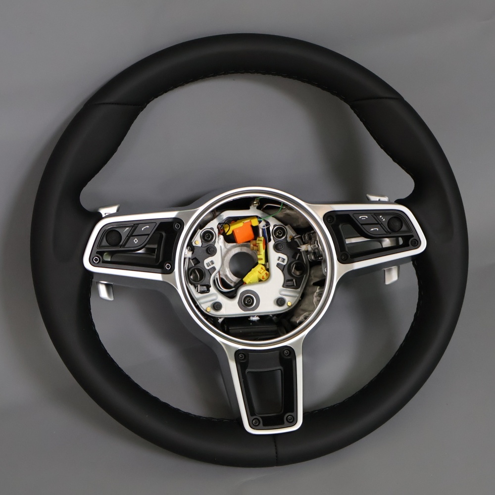 Assembly Custom Steering Wheel with Rivet (Porsche Fitment), photo 3
