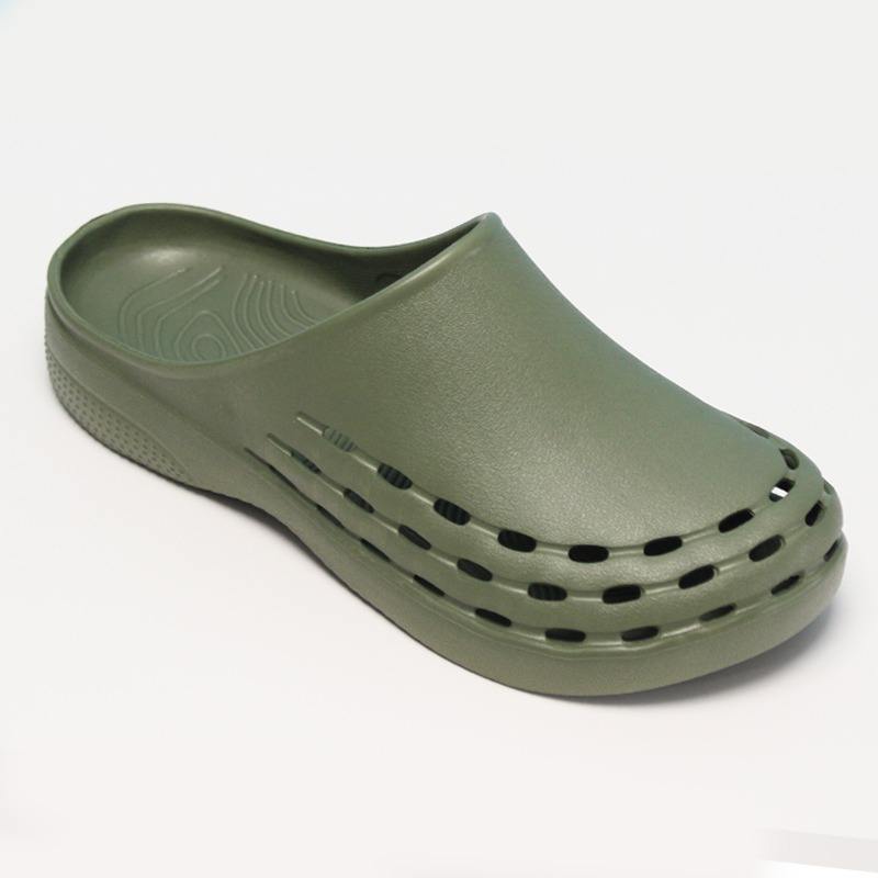 สีเขียว