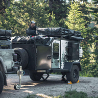 Mini caravane tout-terrain légère 4x4 2025, vente chaude, caravane de camping Kindle avec tente de toit pour les voyages en plein air