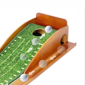 Tapis de <span class=keywords><strong>golf</strong></span> portable en velours avec base en bois de petite taille, retour automatique de balle et tapis antidérapant pliable - Product Image 2
