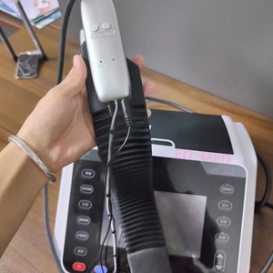 Appareil de diagnostic ORL hospitalier AD-20, audiometrie, tympanométrie, analyseur d'oreille moyenne avec sonde sonore de 678 Hz à 1000 Hz - Product Image 3