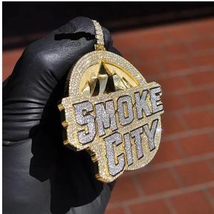 Colgantes y dijes de moda unisex con letras estilo hip hop y diamantes de moissanita clásicos para artistas - Product Image 2