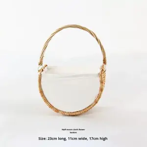 Cesto per Fiori in Rattan Naturale con Manico per Composizioni Floreali e Conservazione - Product Image 4