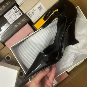 Sandalias de Moda con Tiras y Tacón de Cuña para Mujer - Product Image 6