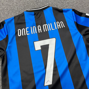 Venta al por Mayor de Fábrica: Camisetas de Fútbol Clásicas a Rayas, Personalizadas, de Poliéster Transpirable, Holgadas, para Jóvenes Deportistas - Product Image 6