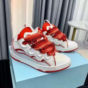 Zapatillas de Diseño de Alta Gama, con Tiras, Modernas, Casuales, Deportivas, Transpirables, de Malla Flexible, que Aumentan la Estatura - Product Image 1