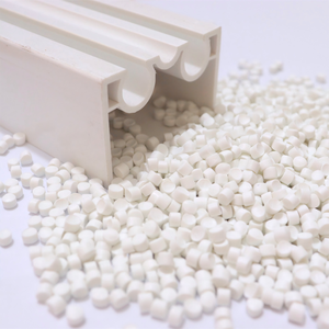 Matière première modifiée de <span class=keywords><strong>PVC</strong></span> de granules d'UPVC pour fabriquer le profil de fenêtre de goulotte de câble et d'autres produits de <span class=keywords><strong>PVC</strong></span> - Product Image 5