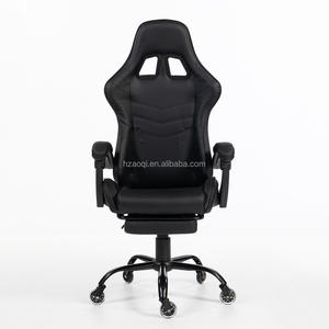 Chaise de jeu inclinable avec barre lumineuse LED RGB au design moderne, en cuir PU, vente en gros d'usine noire, échantillon gratuit pour les joueurs - Product Image 3