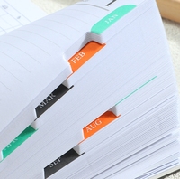 Agenda 2027 A6 en anglais avec index mensuel couleur et carnet épais