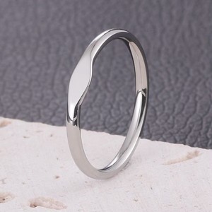 批发简约素色戒指，简约时尚情侣款不锈钢戒指，男女款 - Product Image 4