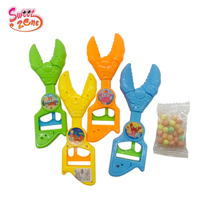 Kualitas tinggi mainan pendidikan lucu capit kepiting tangan plastik permen mainan dengan keras permen untuk anak-anak - Product Image 3