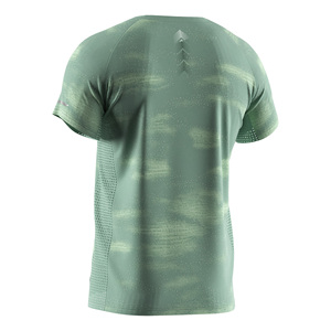 เสื้อยืดวิ่งสำหรับผู้ชาย ระบายเหงื่อได้ดี ผ้าตาข่ายระบายอากาศ โลโก้สะท้อนแสงสำหรับวิ่งกลางคืน - Product Image 2