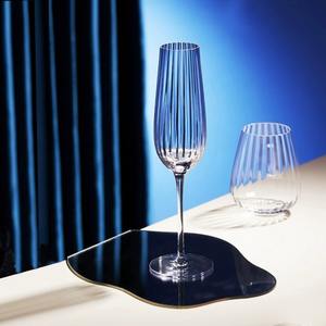 Ensemble <span class=keywords><strong>de</strong></span> verres à vin en cristal côtelé <span class=keywords><strong>de</strong></span> luxe moderne Jinbaijia, flûte à champagne à rayures verticales, verre sans pied pour hôtel - Product Image 4