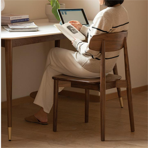 เก้าอี้รับประทานอาหารไม้เนื้อแข็งสีวอลนัทแบบนอร์ดิกเก้าอี้เดี่ยวสำหรับห้องครัวห้องเรียนที่บ้านห้องรับประทานอาหารห้องนั่งเล่น - Product Image 3