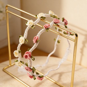 Fascia per capelli floreale con perle e fiocco in nastro, ghirlanda nuziale, accessorio per capelli da sposa per donne e ragazze, per feste e balli - Product Image 4