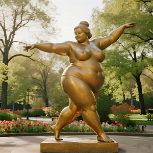 Statue de yoga en bronze grandeur nature de femme nue et corpulente, sculpture en bronze pour rue piétonneuse - Product Image 1