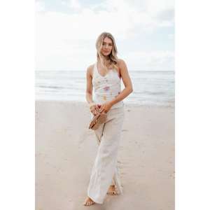 Pantalones de Estilo Relajado Diseñados para Mujeres que Prefieren la Comodidad Durante Todo el Día, con Tela Suave, Ajuste Flexible y Diseño Práctico - Product Image 1